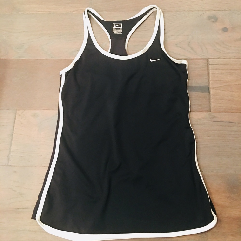 ❤️Nike performance black tank top size small